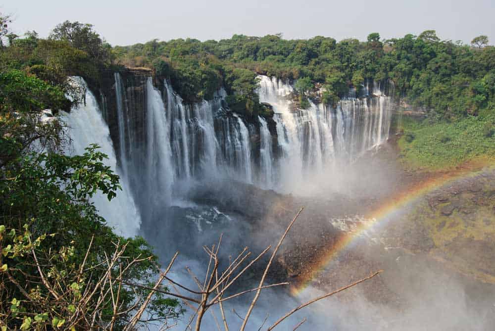 famosa cascada de Angola